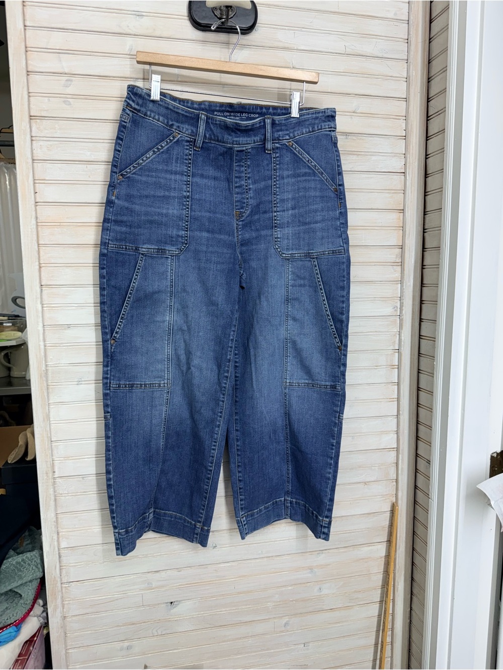 Chico's 2 Women’s L 12 Dark Blue Cropped Utility Jeans NWOT
